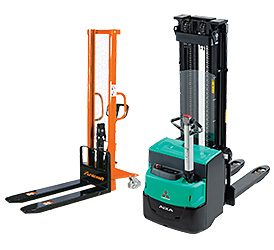 HOCHHUBWAGEN Die Hochhubwägen und Gabelhochhubwägen erleichtert das Hantieren und den Transport im Lager und am Arbeitsplatz. Sie bieten eine Traggraft von 1 t und sind auch für den Transport von brennbaren oder explosiven Stoffen geeignet. Die Hochhubwägen sind doppelt verwendbar zum Hochstapeln und Kurztransport.