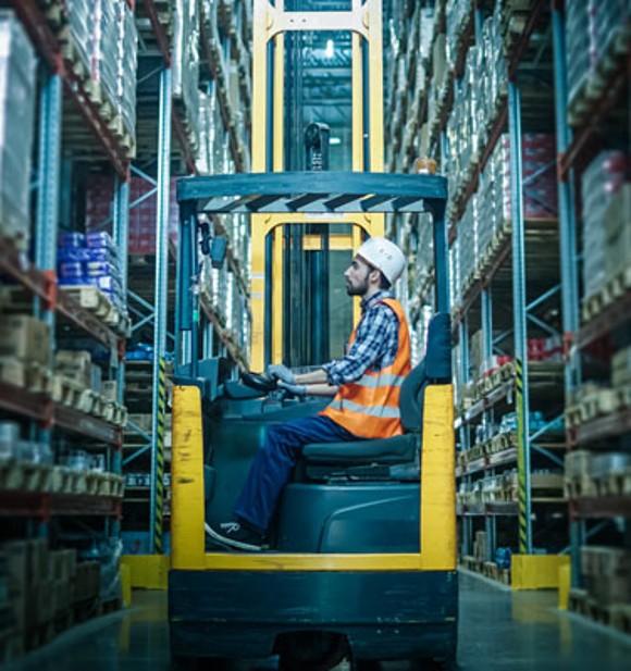 individuelle Werkstattmöbel von Würth Transportmittel