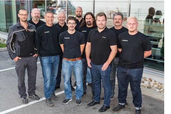 Melden Sie bei Reinhard Tod eine Wartung für ein Gerät aus Ihrer Werkstattausrüstung ein